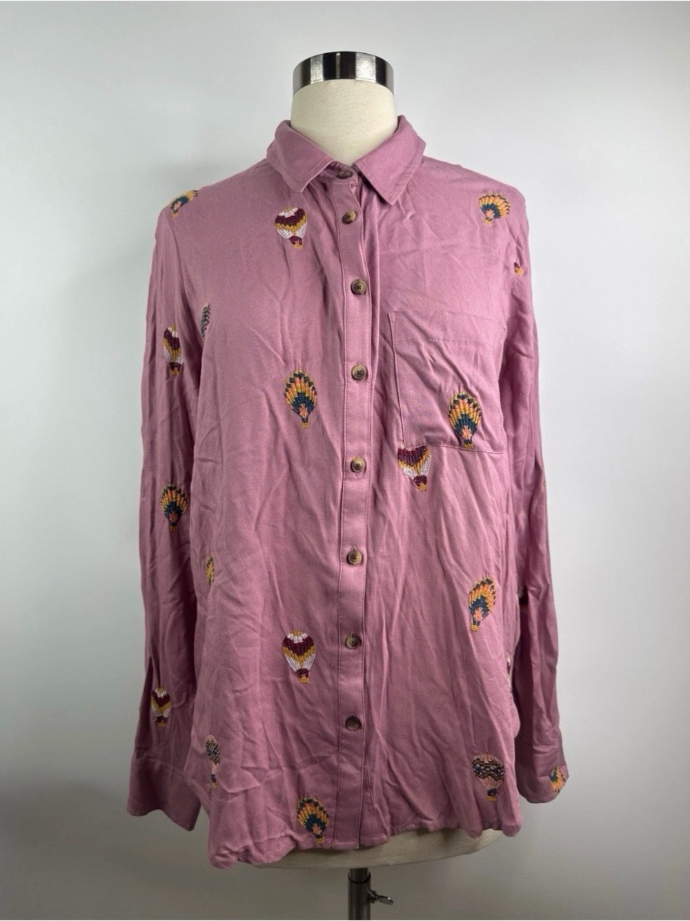 Anthropologie embroidered hot air balloons long sleeve women’s top